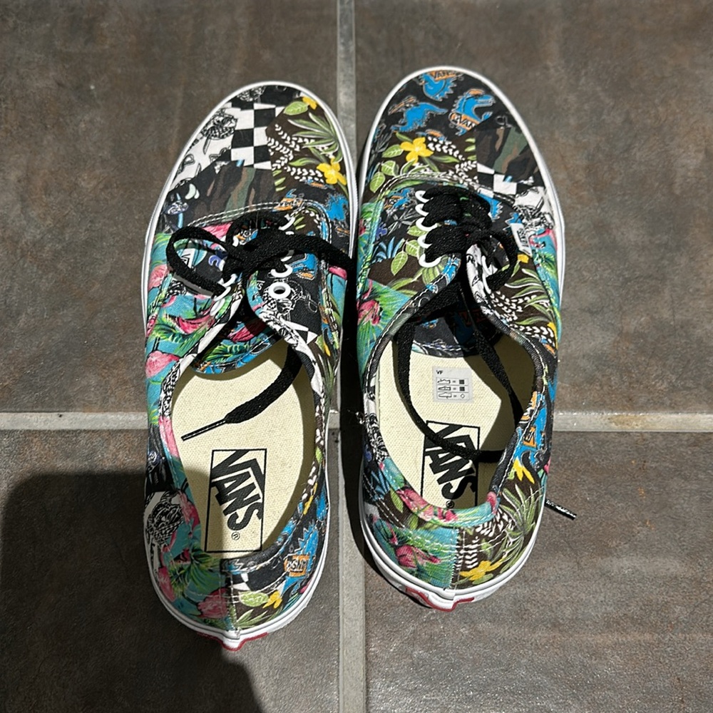 Patterned Vans - Picture 3 of 5